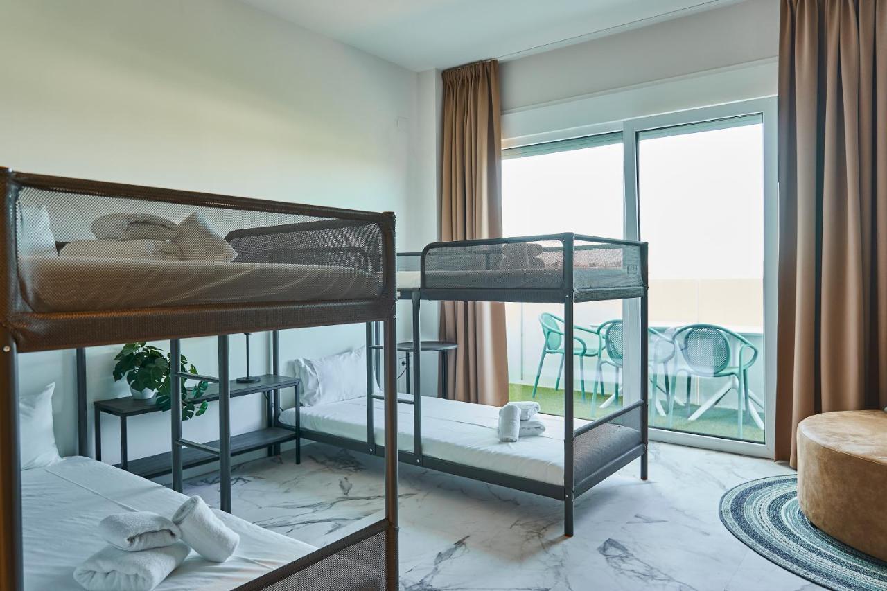Student Experience Madrid Pozuelo - Luxury Hostel Pozuelo de Alarcón Екстериор снимка